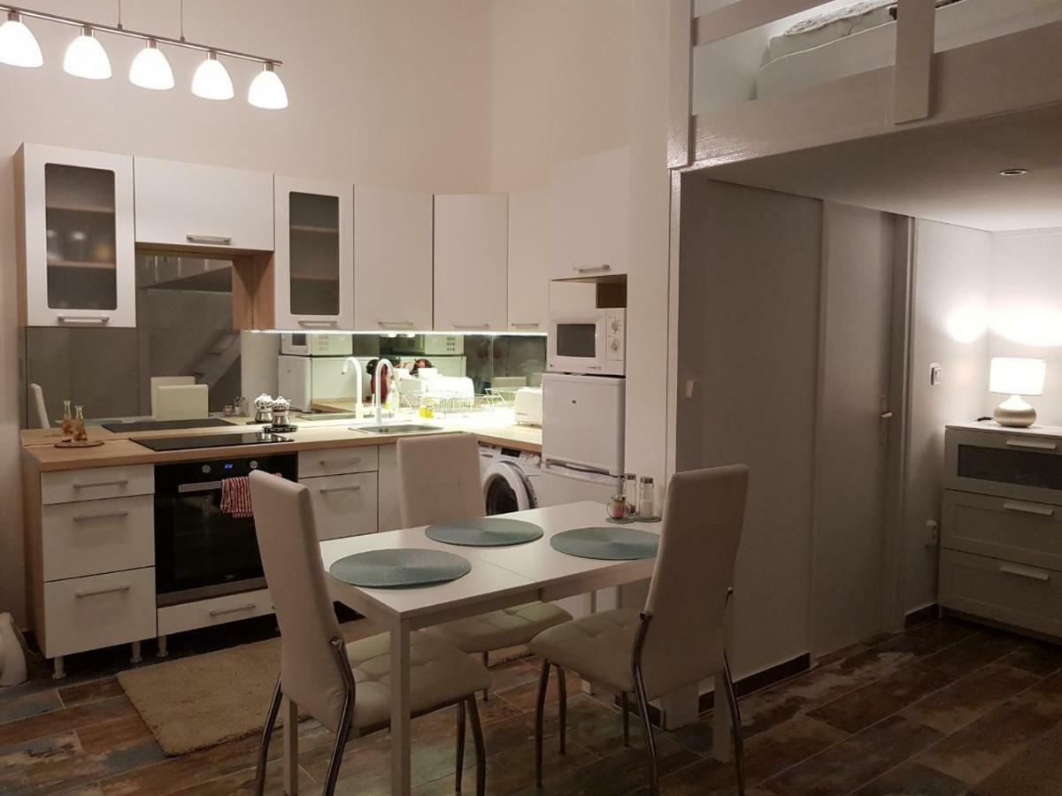 Apartamento Brand New Garden Flat / Free Parking Budapest